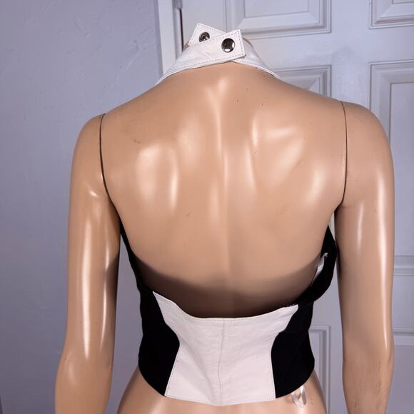 Vintage Wilsons Leather Halter Top Women's Tank XL Shirt Front Zip Biker A24 - Picture 4 of 6